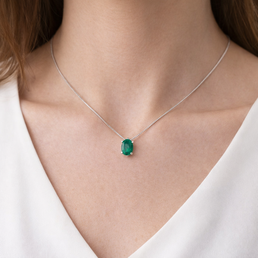 Collana in Oro Bianco 18kt con Diamante Naturale Verde - LUCCIOLE