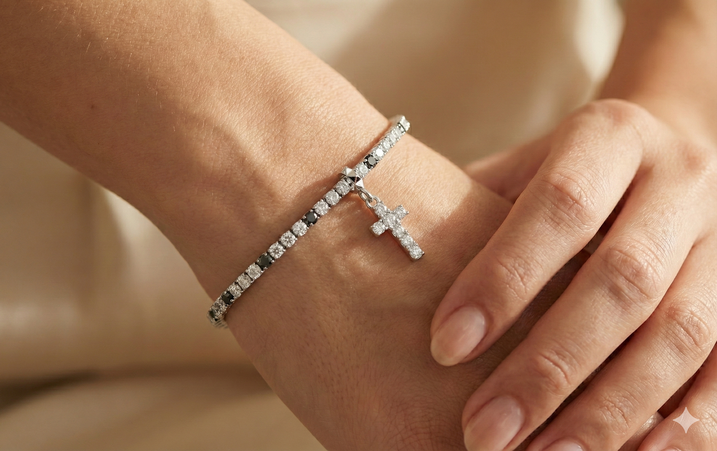 Bracciale Unisex JOHN RICHMOND Tennis in Titanio