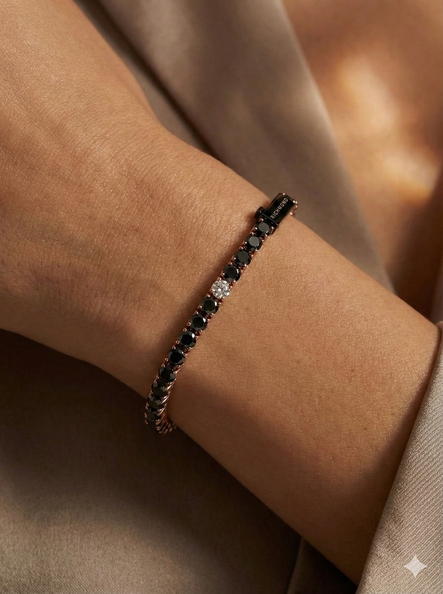 Bracciale Unisex JOHN RICHMOND Tennis in Titanio