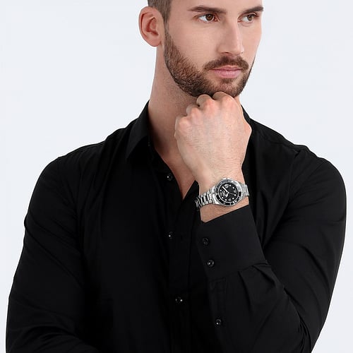 Orologio Uomo SECTOR 230 Solo Tempo in Acciaio con Quadrante Nero